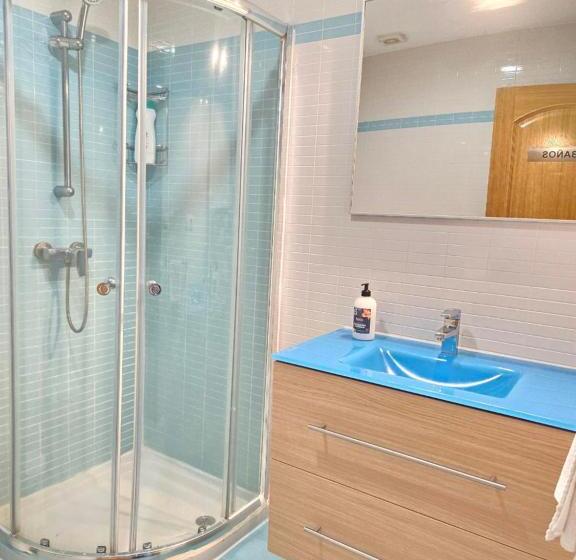 Quarto Estandar Banheiro Compartilhado, Pensión Pedrouzo