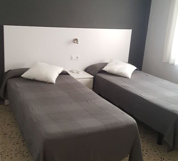 اتاق استاندارد, Hostal Can Joanet