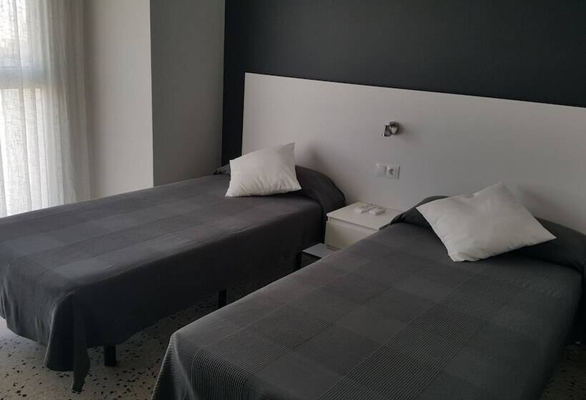 اتاق استاندارد, Hostal Can Joanet