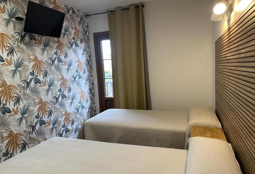 Habitación Estándar con Balcón, Hosteria Gelin De Gajano
