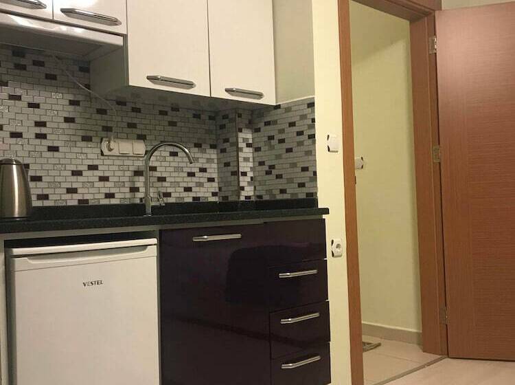 اتاق استاندارد چهار تخته, Mego Suite Otel