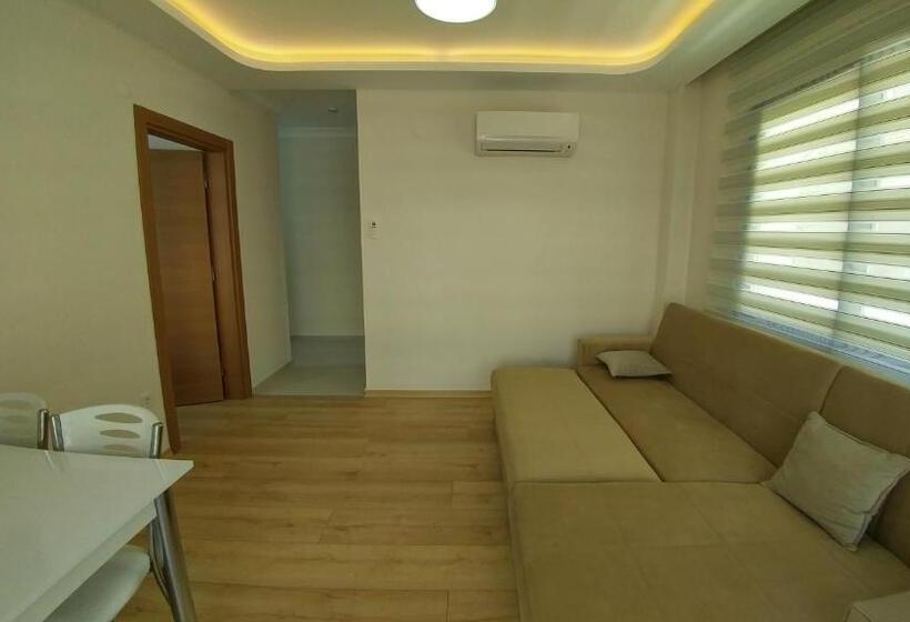 آپارتمان 1 خوابه با بالکن, Arti̇m Apart