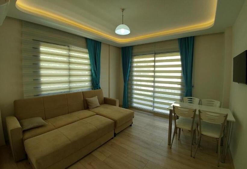 آپارتمان 1 خوابه با بالکن, Arti̇m Apart