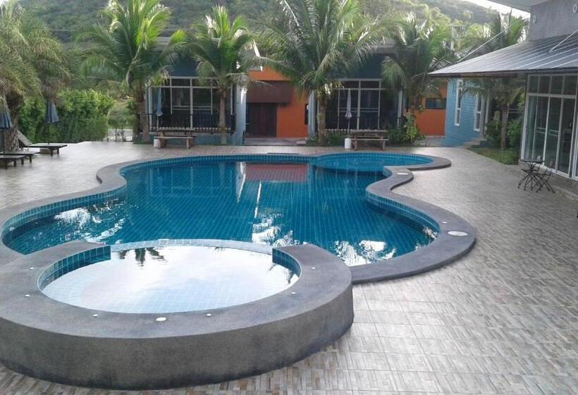 اتاق خانوادگی, Mountain View Resort