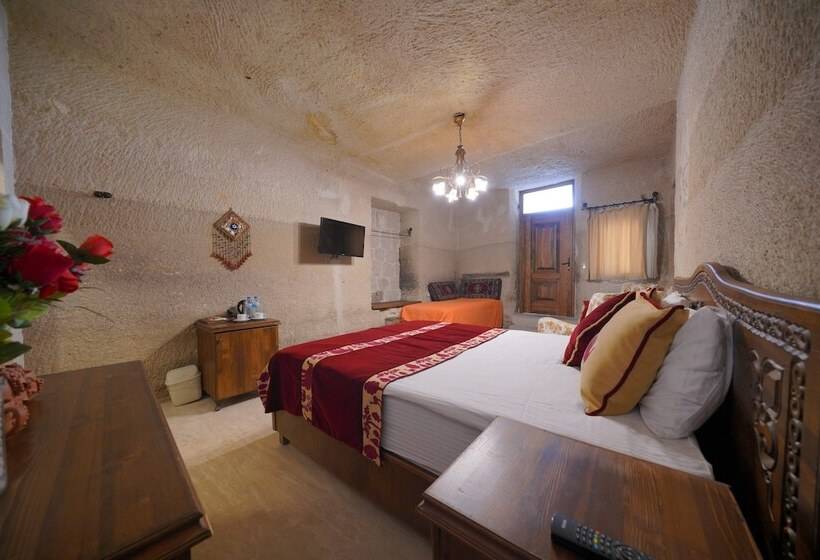 اتاق لوکس, Salkım Cave House