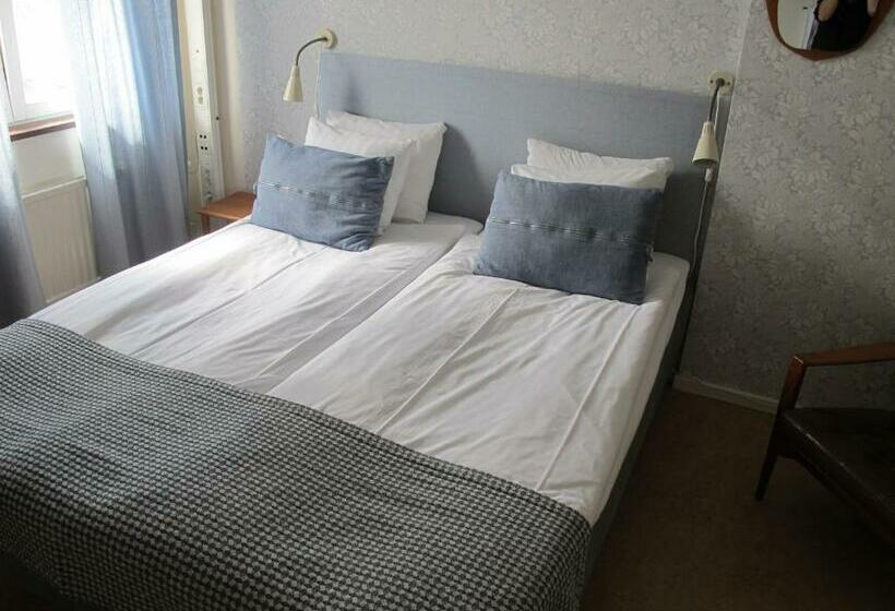Standardrum Delat Badrum, Gamla Televerket B&b