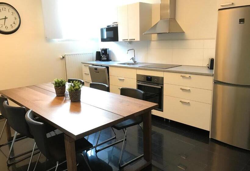 2 Sovrums Lägenhet, Gamla Televerket B&b