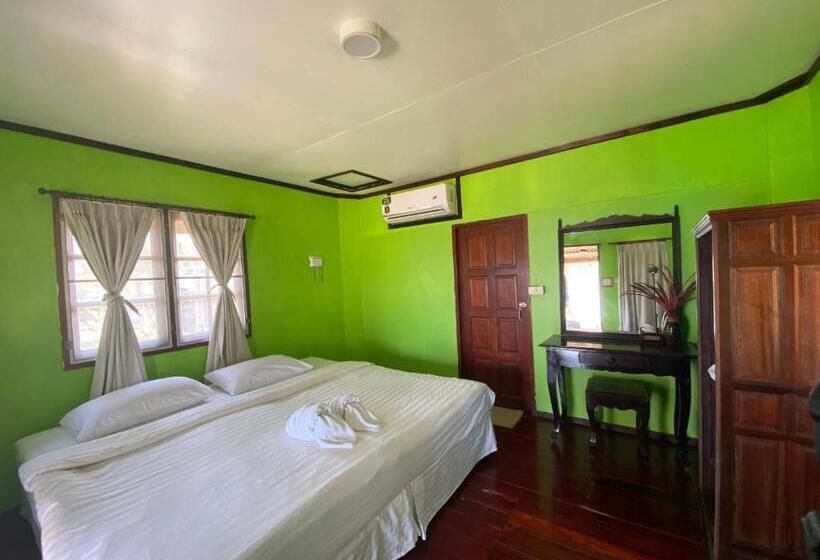 بانگلوی استاندارد با چشم‌انداز دریا, Kinnaree Resort Koh Kood