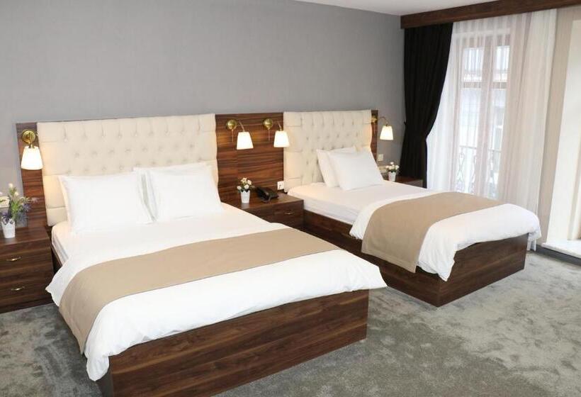 Triple Room Sea View, Vita Suites Karakoy