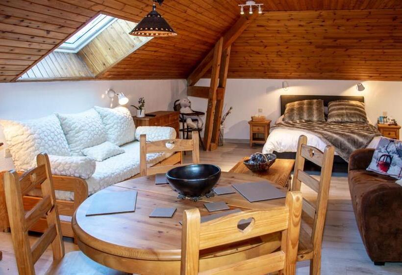 Номер Стандарт, La Combe Fleurie Appartements & Chambres