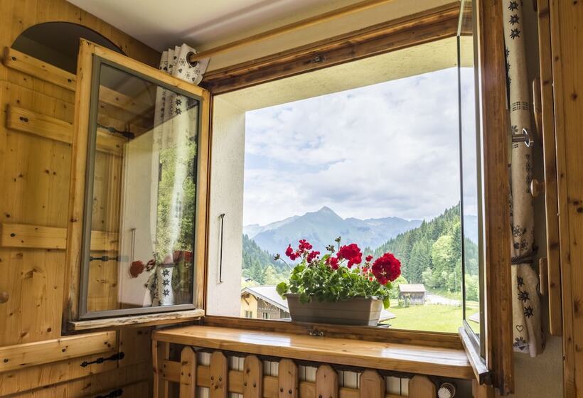 Семейный Номер, Chalet Bluebell