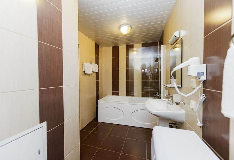 آپارتمان 1 خوابه, Art Hotel Karelia