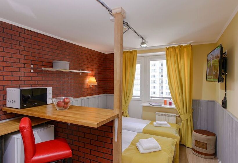استودیوی استاندارد, Art Hotel Karelia