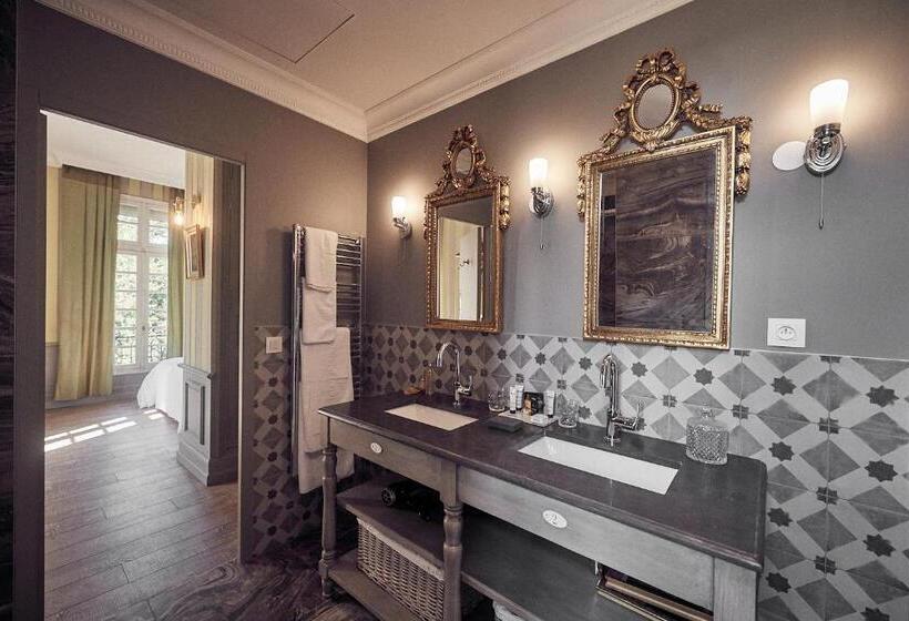 اتاق لوکس با تخت دو نفره بزرگ, Castel Bois Marie, Maison D Hôtes