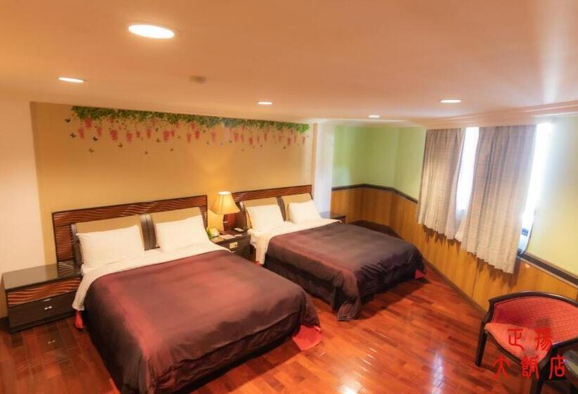 Economy Quadruple Room, Jenq Yang Hotspring