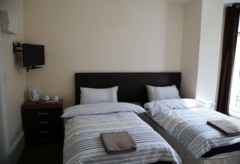 Номер Стандарт, Portsmouth Budget Hotels   All Rooms Are En Suite
