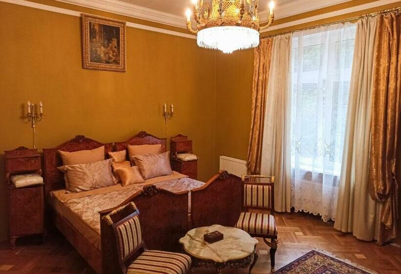 سوییت جونیور, вілла графа
