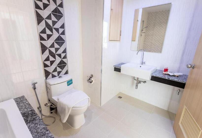 Номер Superior, O2 Hotel Lopburi