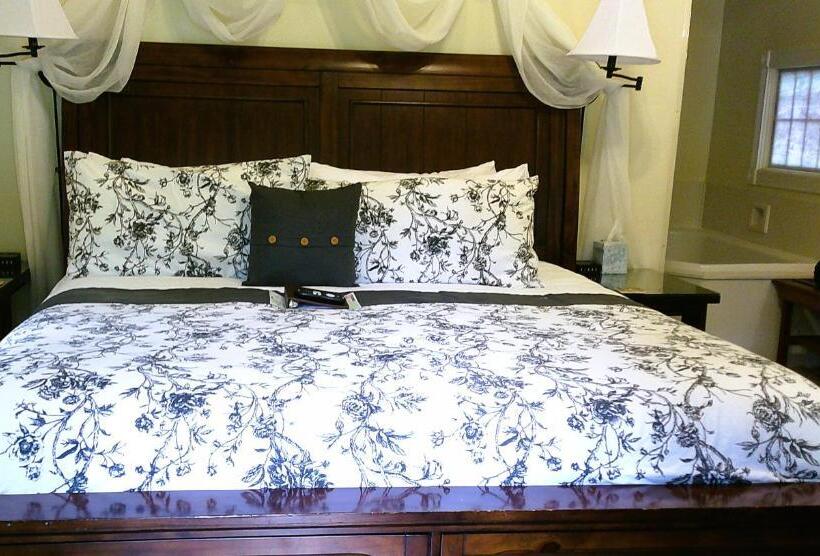 Люкс Кровать Кинг, Rock Cottage Gardens B&b