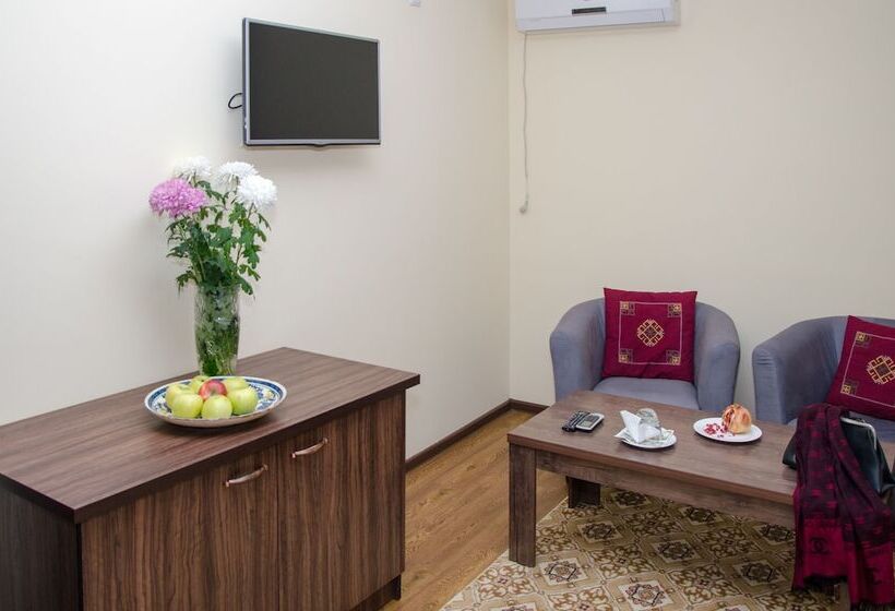 수피리어 룸, Jipek Joli Inn