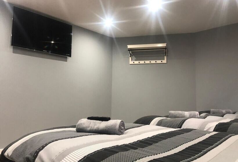 Quarto Triplo Estandar, Brownlows Inn