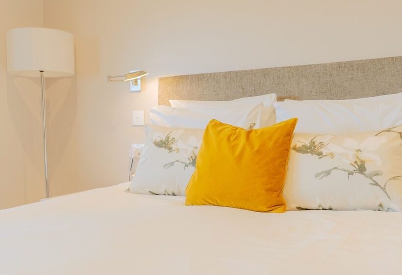 Номер Deluxe, Poseidon S Inn