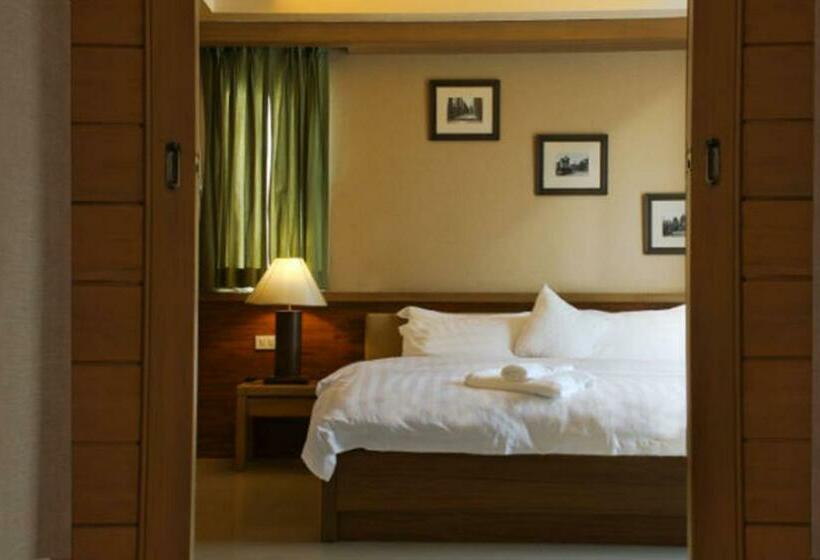 اتاق لوکس با تخت بزرگ, Green Residence Ayutthaya   Sha Certified