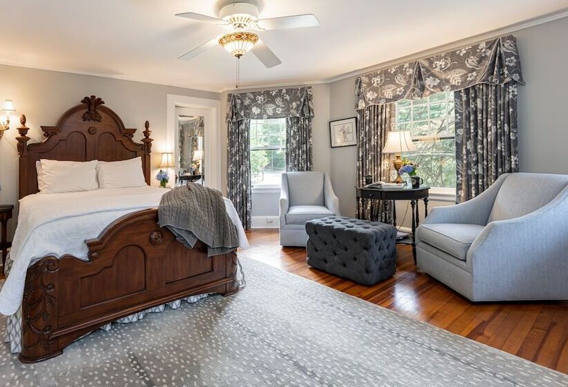 اتاق استاندارد, Pinecrest Bed & Breakfast