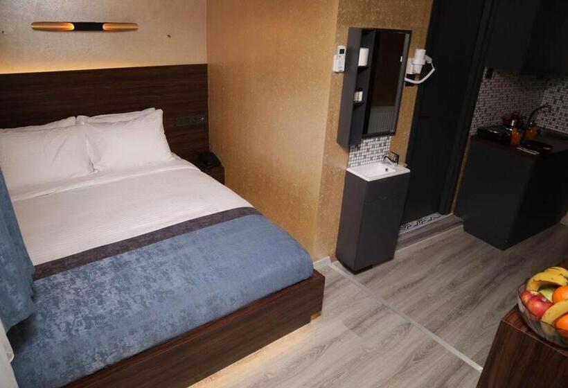 Standard Room, Taksim Heavenist