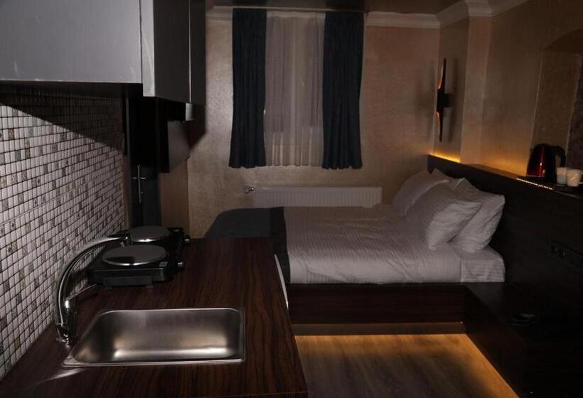 Standard Room, Taksim Heavenist