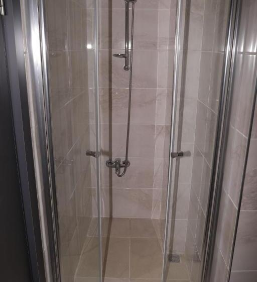 Standard Triple Room, Taksim Heavenist