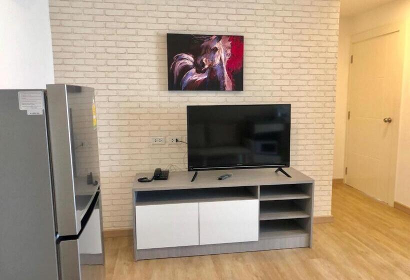 Apartamento 1 Dormitório Vista Jardim, The Lux Ladprao 10