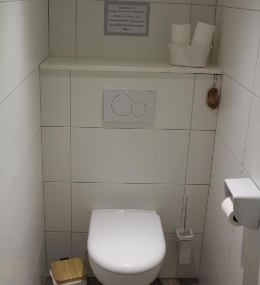 Четырехместный Номер Стандарт, Chambres D'hôtes Logis Charrier Le Petit Bignon