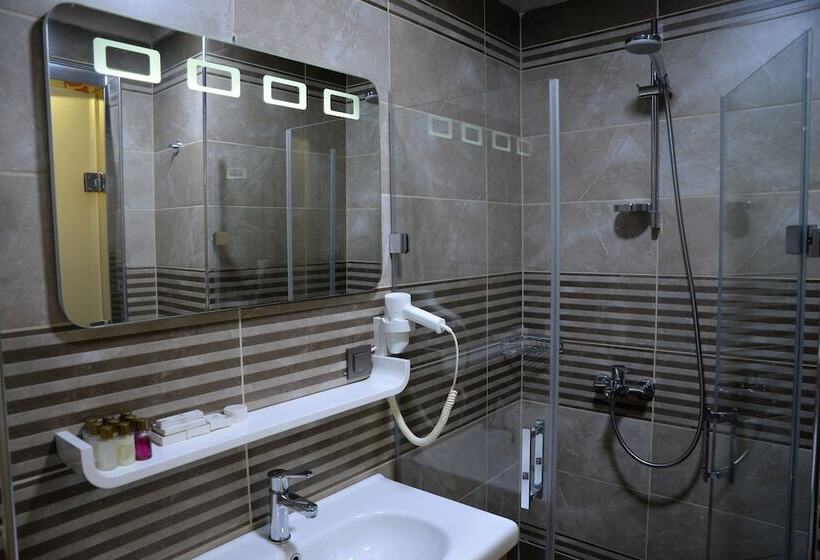اتاق خانوادگی, Perante Hotel şişli