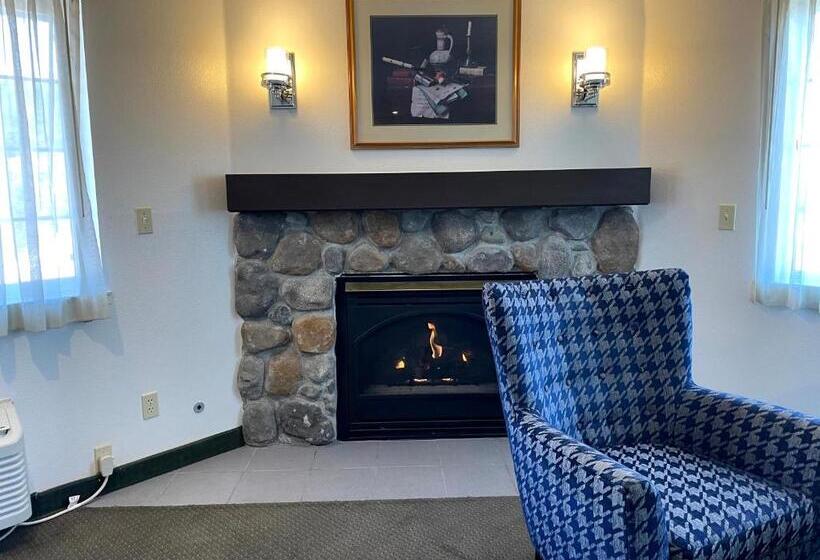 Люкс Повышенной Комфортности, Fidalgo Country Inn