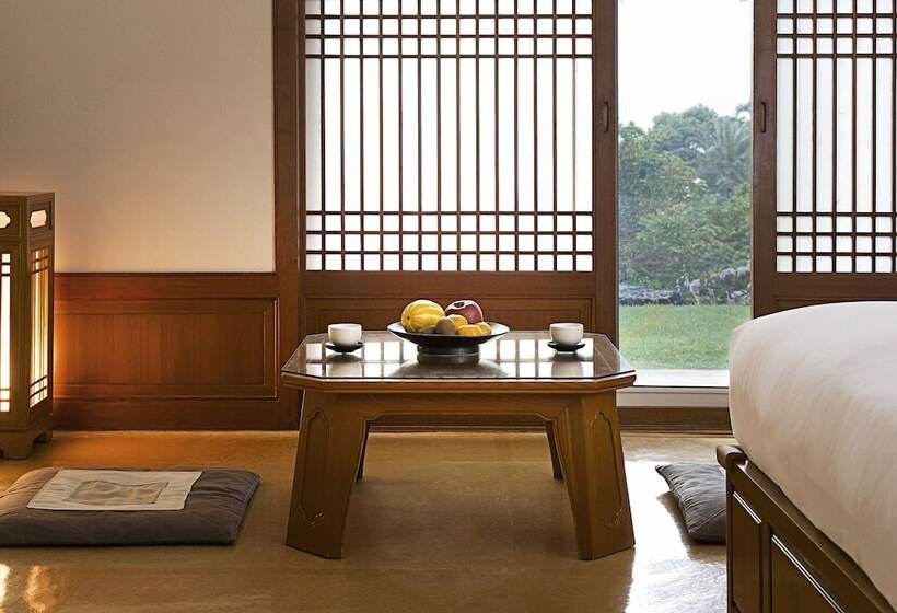 Номер Стандарт Вид на Сад, The Shilla Jeju