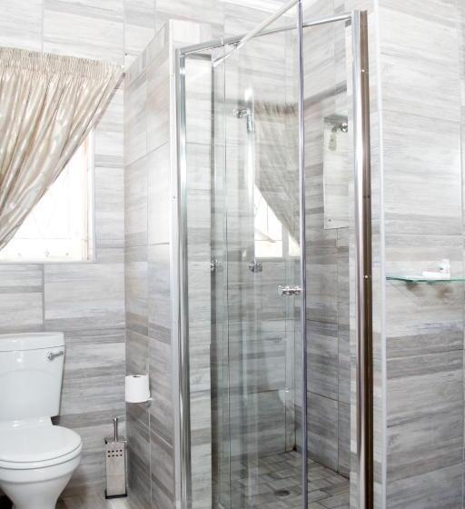 디럭스 룸, Gemstone Guest House