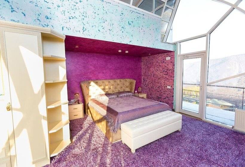 سوئیت پرزیدنت, Azimut Hotel Nalchik