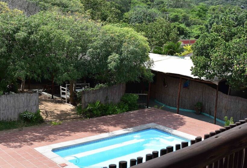 بانگلوی لوکس, Gamboozini Lodge