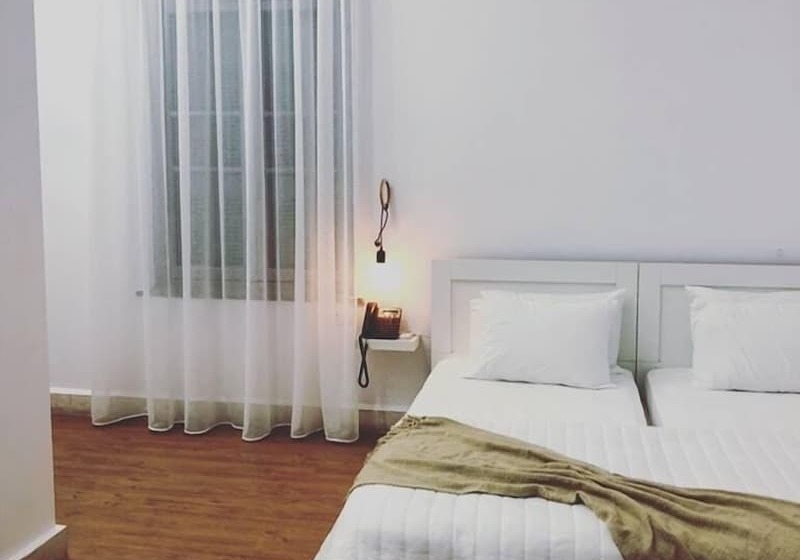 اتاق استاندارد با بالکن, Kumba Hostel