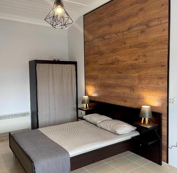 اتاق اکونومی, Sv Hotel Batumi