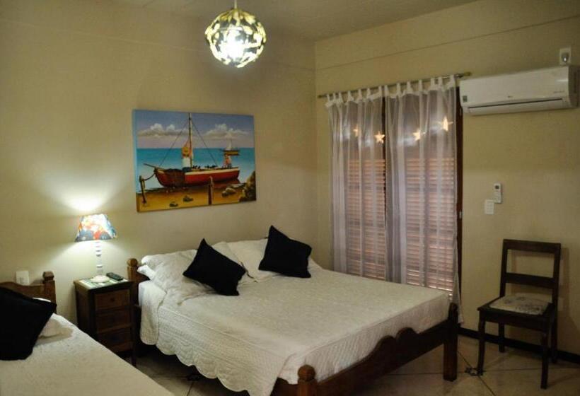 اتاق استاندارد سه تخته با بالکن, Pousada Ilha Brazil