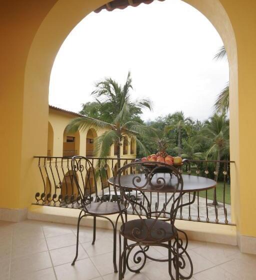 سوییت جونیور, Y Spa Santa Fe Colonial