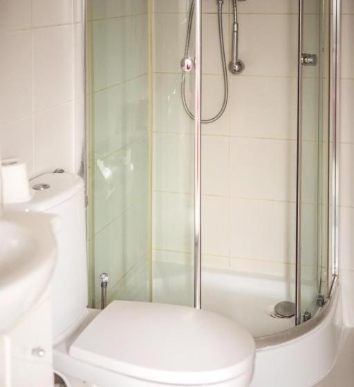 اتاق استاندارد, 4 Couples & 4 Friends Hostel