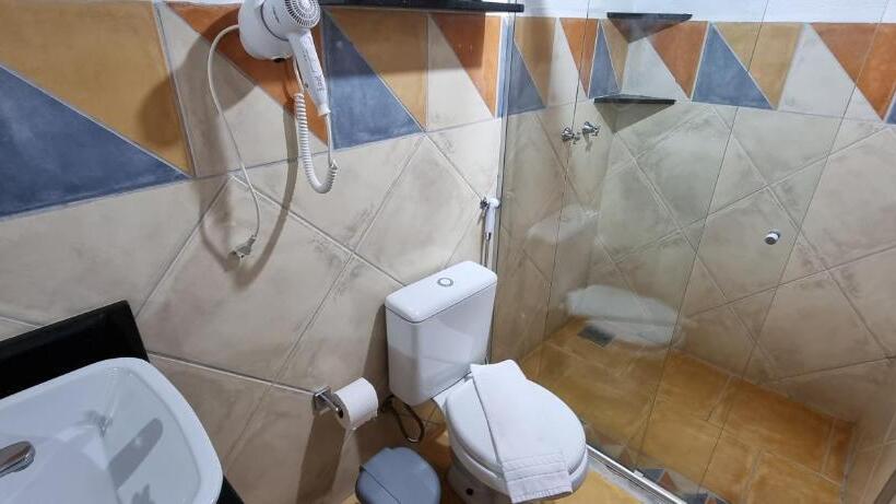 Quarto Familiar Deluxe, Alas De La Sierra