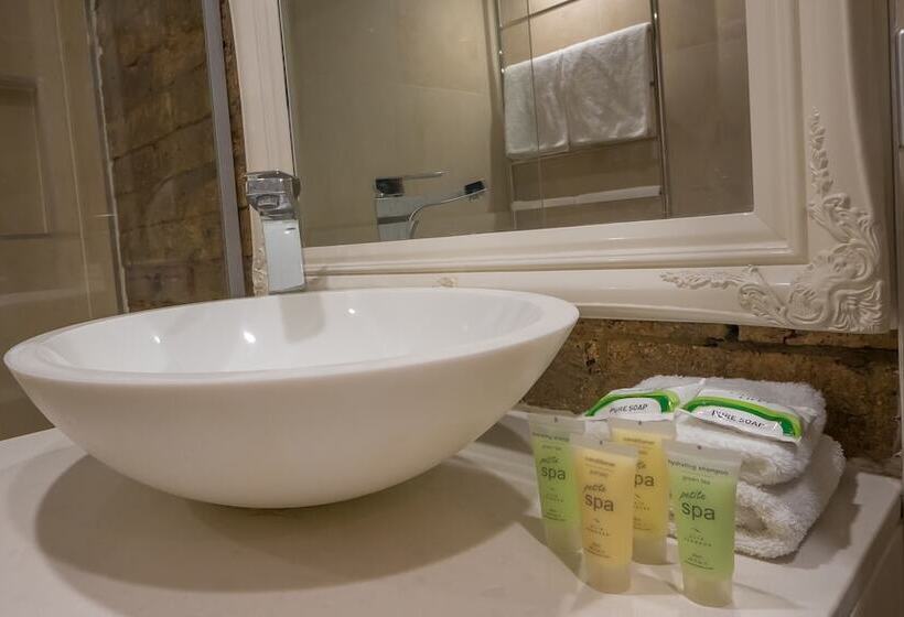 침실 2개 수피리어 아파트, Hampton Court Apartments