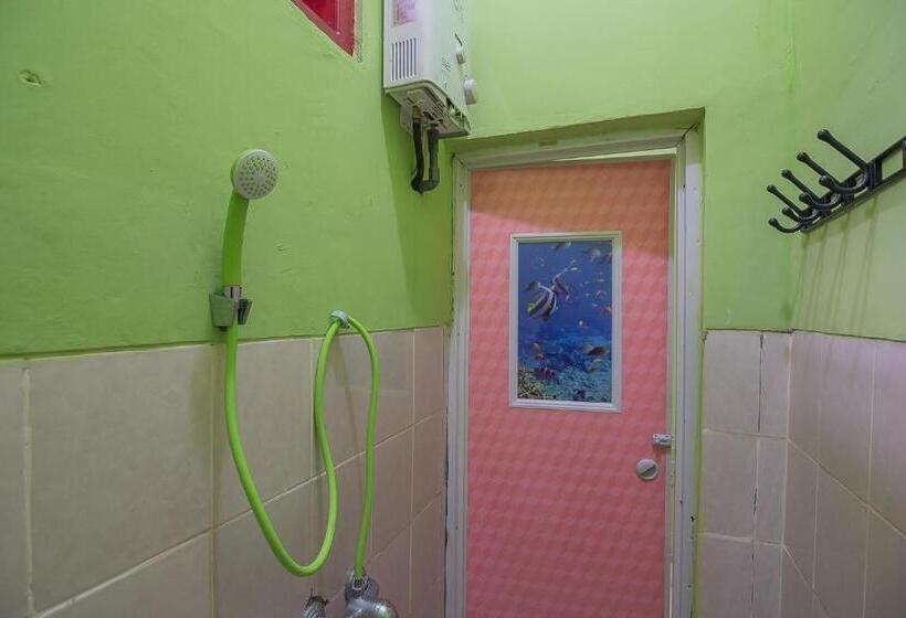 Номер Стандарт, Reddoorz Near Kampus Ump Purwokerto