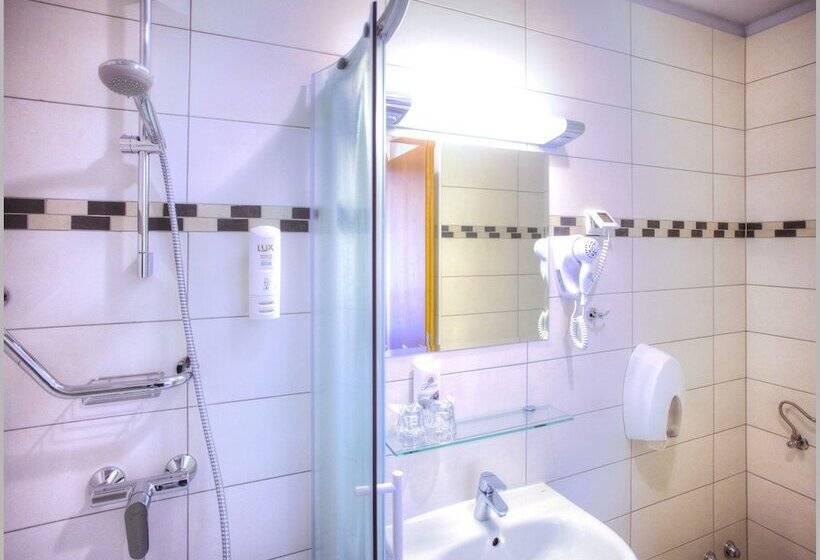 Номер Стандарт с Балконом, Guest Accomodation Tamaris