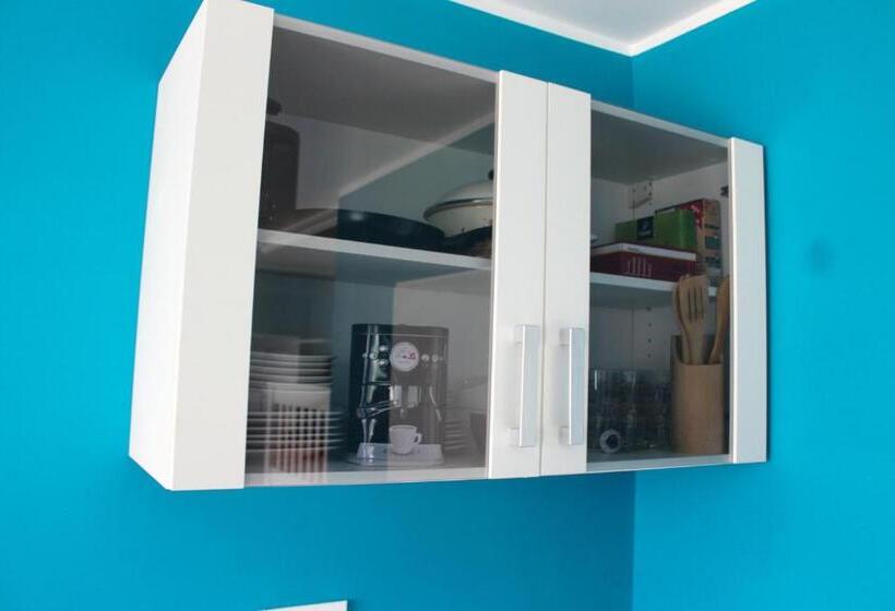 استودیوی لوکس, Skyhostel Friedrichshafen