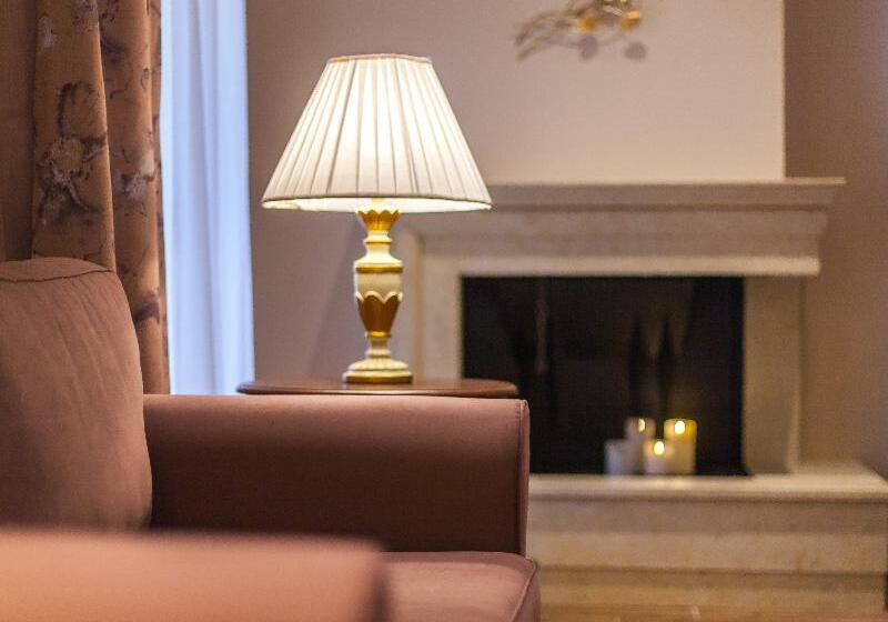 Люкс Престиж, Kyniska Palace Conference & Spa